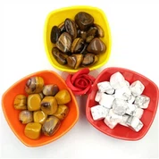 Halfedelsteen getrommeld